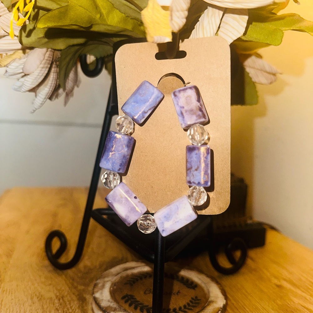 Purple and Clear Beaded stretch Bracelet new